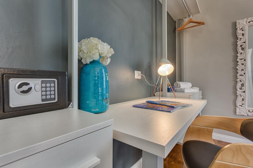 Romexperience Borgo Pio Apartment Стая снимка
