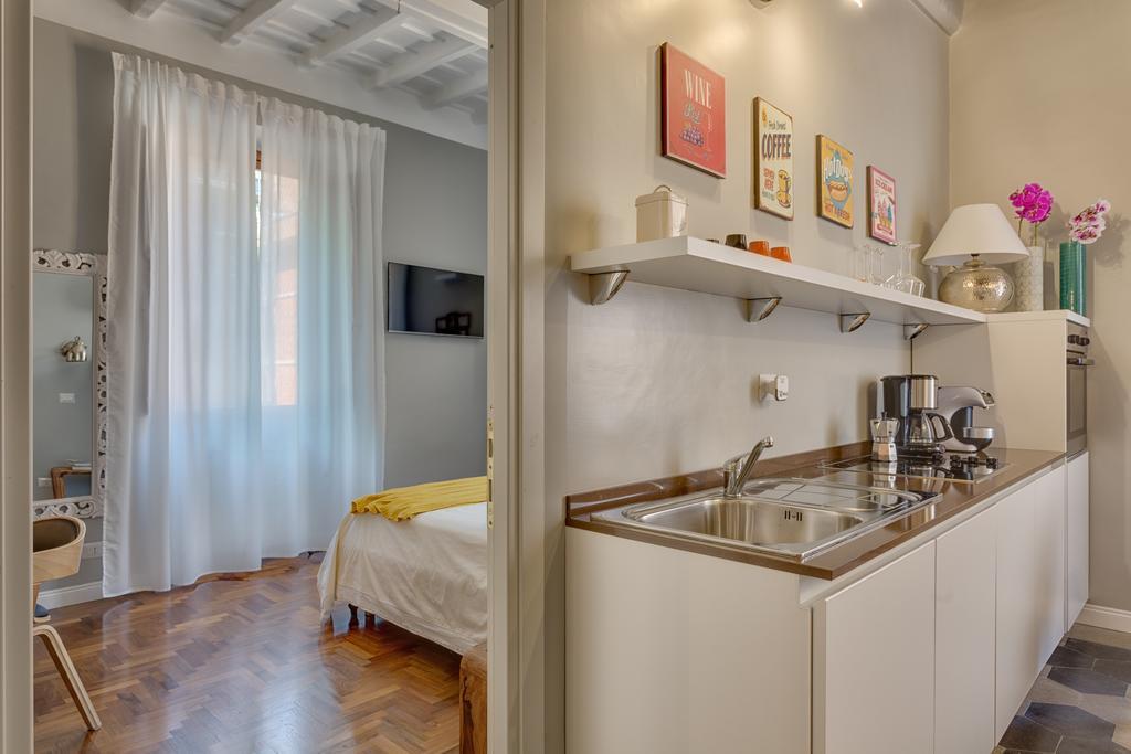 Romexperience Borgo Pio Apartment Стая снимка